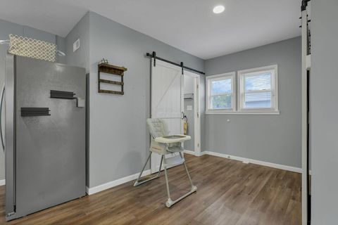 Tiny photo for 392 Arlington Avenue, Newark, OH 43055 (MLS # 225045180)