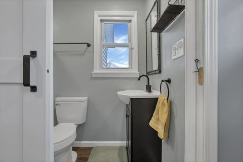 Tiny photo for 392 Arlington Avenue, Newark, OH 43055 (MLS # 225045180)