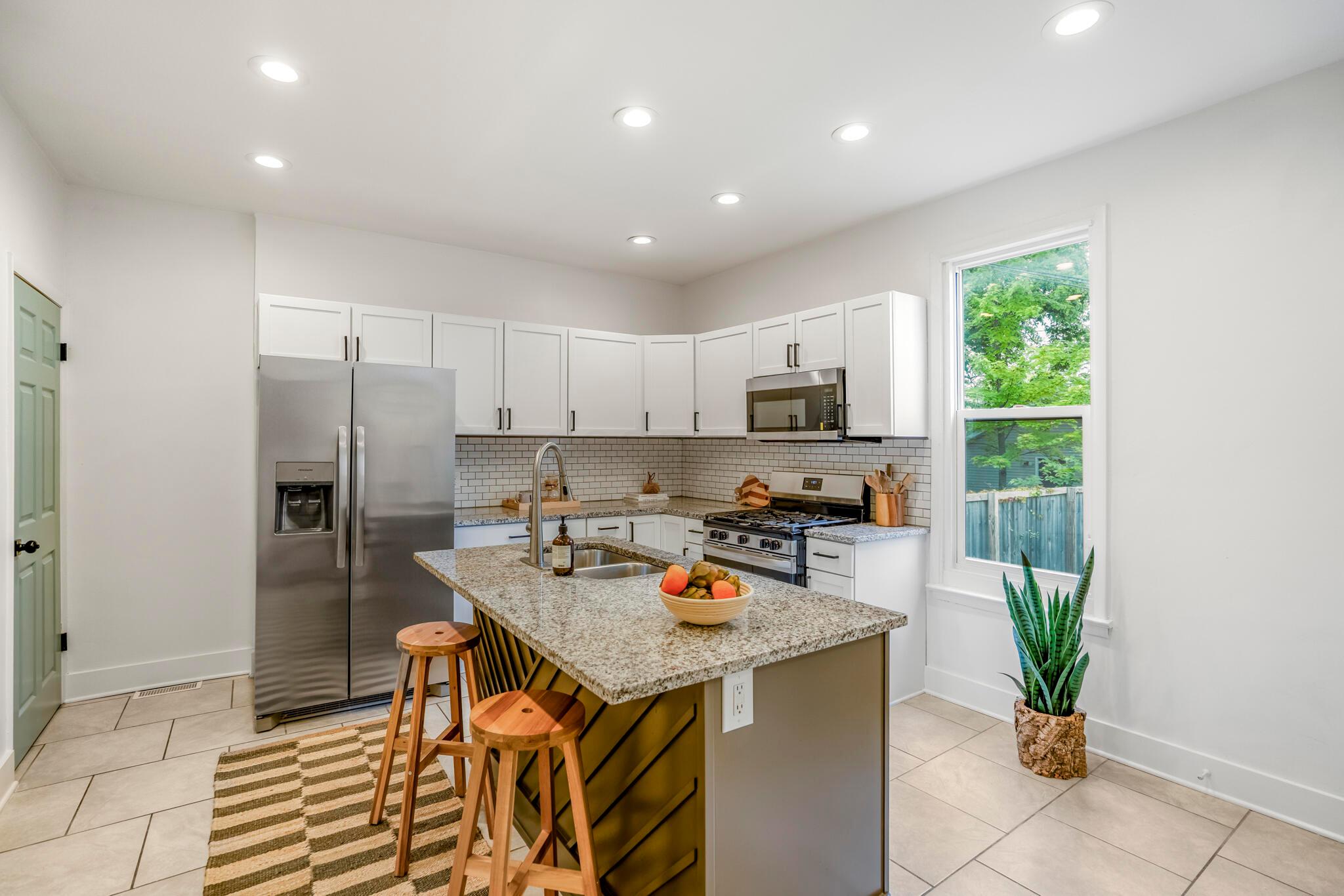 976 Oakwood Avenue, Columbus, Ohio image 13