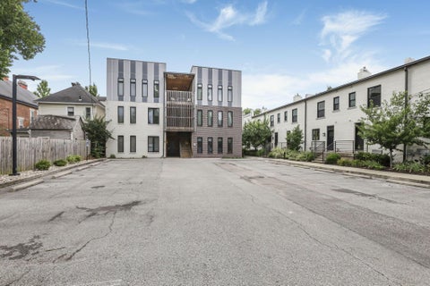 Tiny photo for 1020 Pennsylvania Avenue, Columbus, OH 43201 (MLS # 226035975)