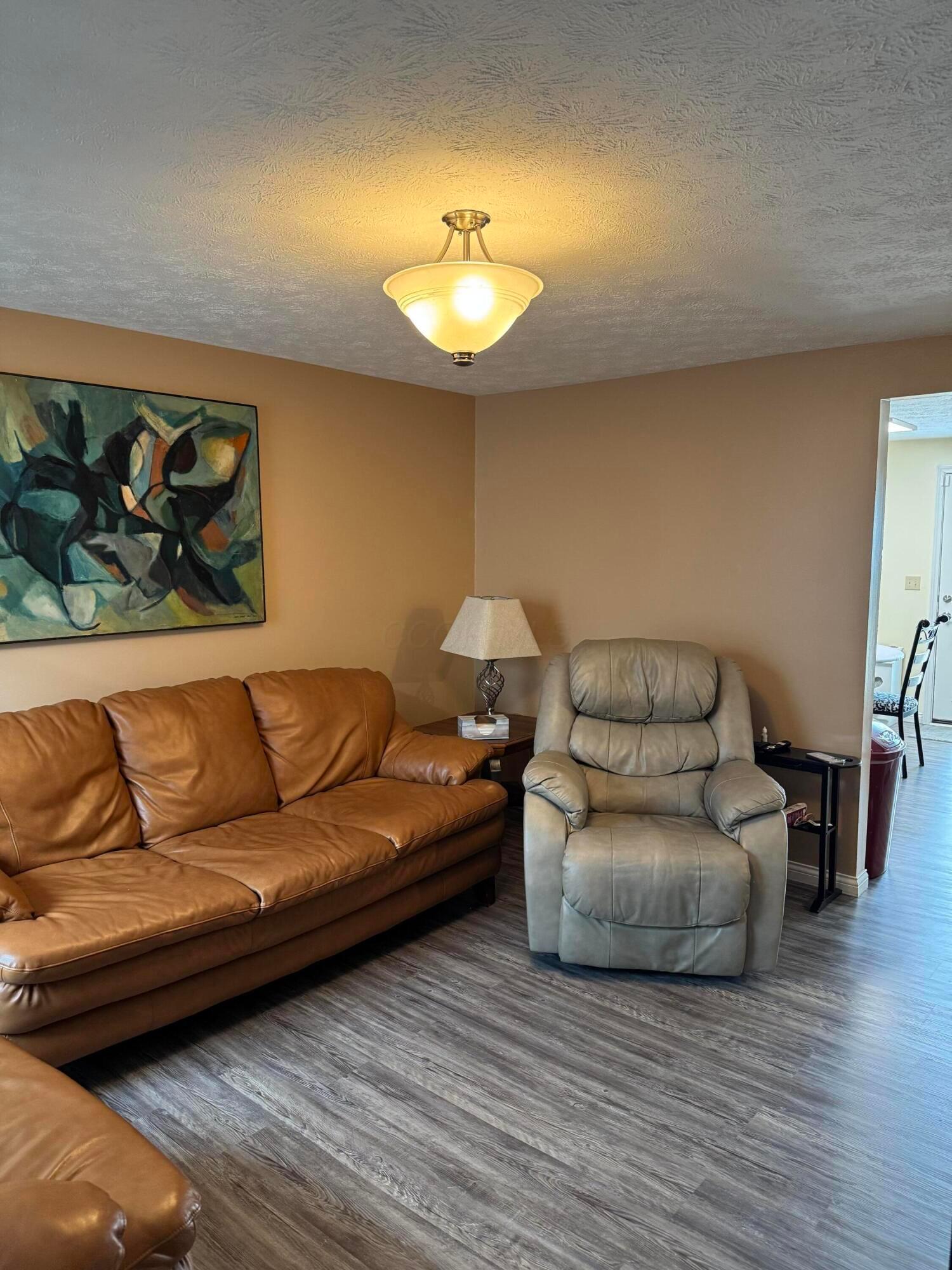 922 Breathitt Avenue