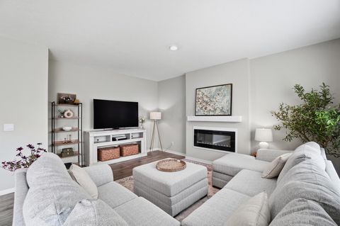 Tiny photo for 124 Natalie Lane, Granville, OH 43023 (MLS # 226016311)