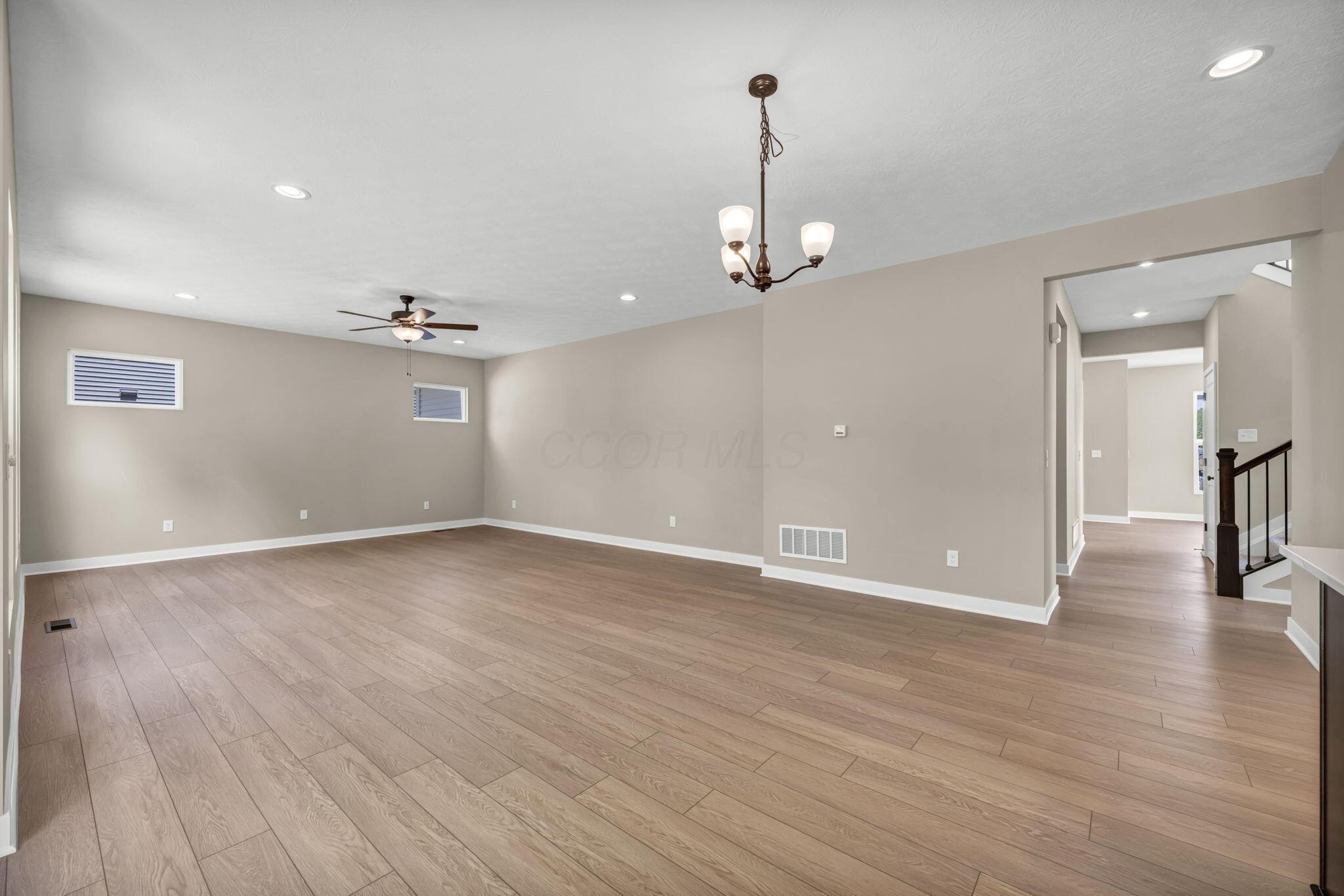 218 Isleta Drive, Pataskala, Ohio image 22