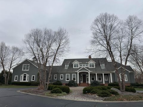 Photo of 5235 Hoovergate Lane, Westerville, OH 43082 (MLS # 225043066)