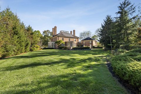 Tiny photo for 1 Bottomley Crescent, New Albany, OH 43054 (MLS # 226004322)