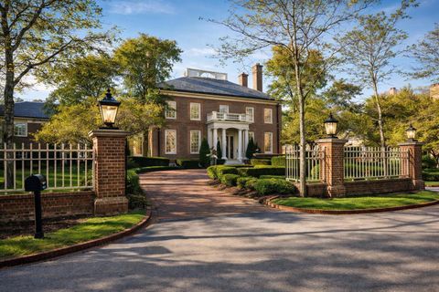 Photo of 1 Bottomley Crescent, New Albany, OH 43054 (MLS # 226004322)