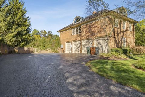 Tiny photo for 1 Bottomley Crescent, New Albany, OH 43054 (MLS # 226004322)