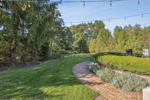 Tiny photo for 1 Bottomley Crescent, New Albany, OH 43054 (MLS # 226004322)