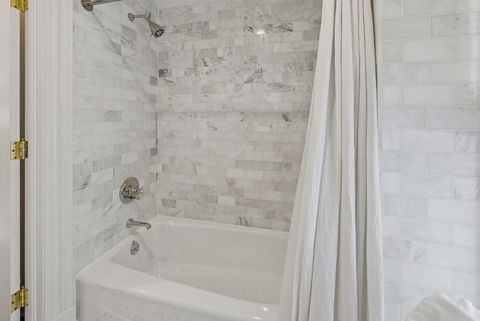 Tiny photo for 1 Bottomley Crescent, New Albany, OH 43054 (MLS # 226004322)