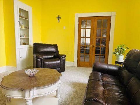 Tiny photo for 347 E Wheeling Street, Lancaster, OH 43130 (MLS # 225037549)
