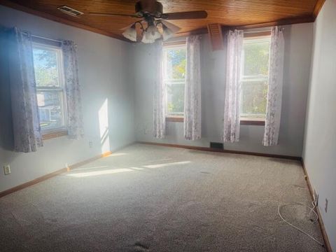 Tiny photo for 347 E Wheeling Street, Lancaster, OH 43130 (MLS # 225037549)
