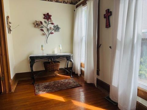 Tiny photo for 347 E Wheeling Street, Lancaster, OH 43130 (MLS # 225037549)