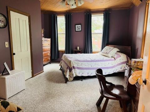 Tiny photo for 347 E Wheeling Street, Lancaster, OH 43130 (MLS # 225037549)