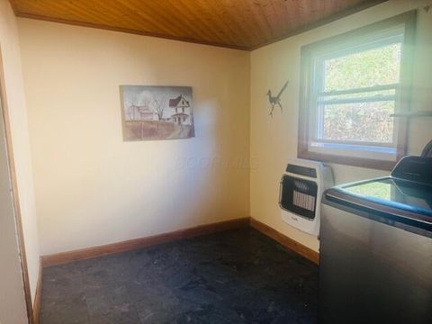 Tiny photo for 347 E Wheeling Street, Lancaster, OH 43130 (MLS # 225037549)
