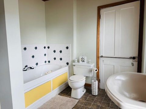 Tiny photo for 347 E Wheeling Street, Lancaster, OH 43130 (MLS # 225037549)