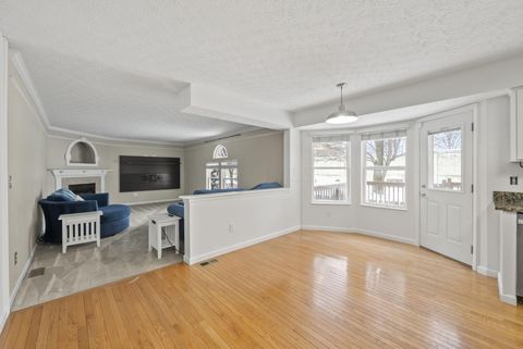 Tiny photo for 176 Knights Bridge Drive E, Pickerington, OH 43147 (MLS # 226000029)