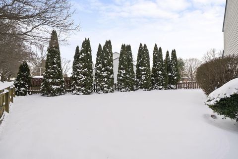 Tiny photo for 176 Knights Bridge Drive E, Pickerington, OH 43147 (MLS # 226000029)