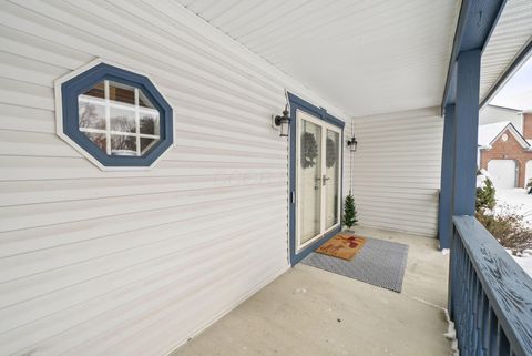 Tiny photo for 176 Knights Bridge Drive E, Pickerington, OH 43147 (MLS # 226000029)