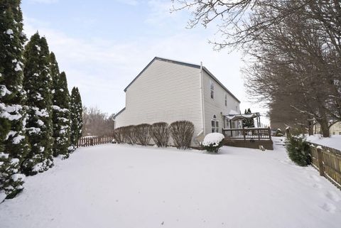 Tiny photo for 176 Knights Bridge Drive E, Pickerington, OH 43147 (MLS # 226000029)
