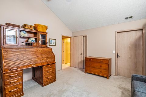 Tiny photo for 5607 E Links Boulevard 3 #3, Hilliard, OH 43026 (MLS # 226019063)