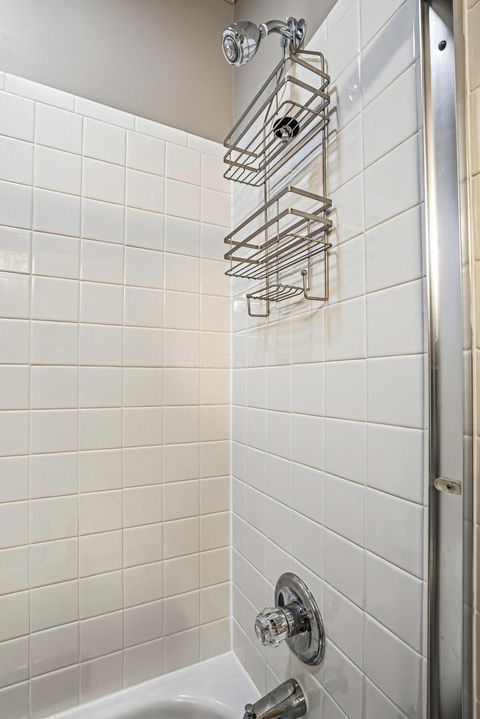 Tiny photo for 5607 E Links Boulevard 3 #3, Hilliard, OH 43026 (MLS # 226019063)