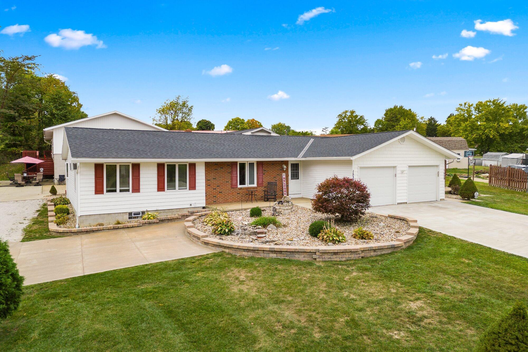 1531 Suburban Drive, Mansfield, Ohio image 2