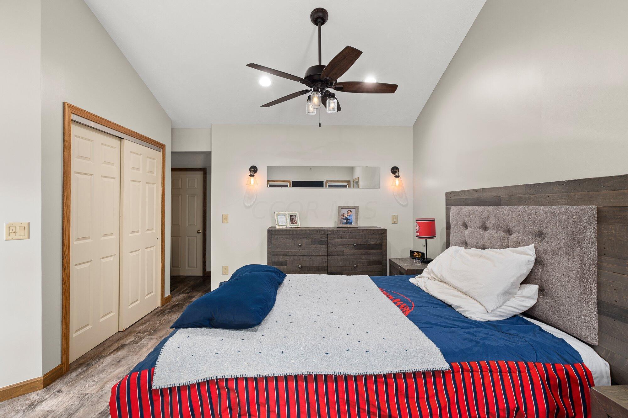 1531 Suburban Drive, Mansfield, Ohio image 16