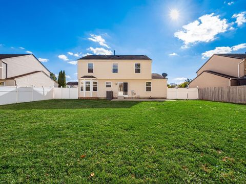 Tiny photo for 4638 Thornoak Drive, Grove City, OH 43123 (MLS # 225040584)