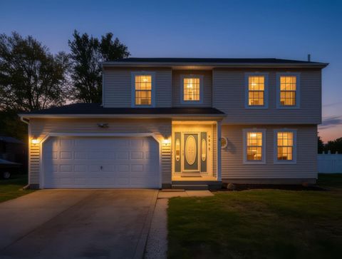 Tiny photo for 4638 Thornoak Drive, Grove City, OH 43123 (MLS # 225040584)