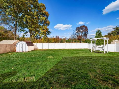 Tiny photo for 4638 Thornoak Drive, Grove City, OH 43123 (MLS # 225040584)