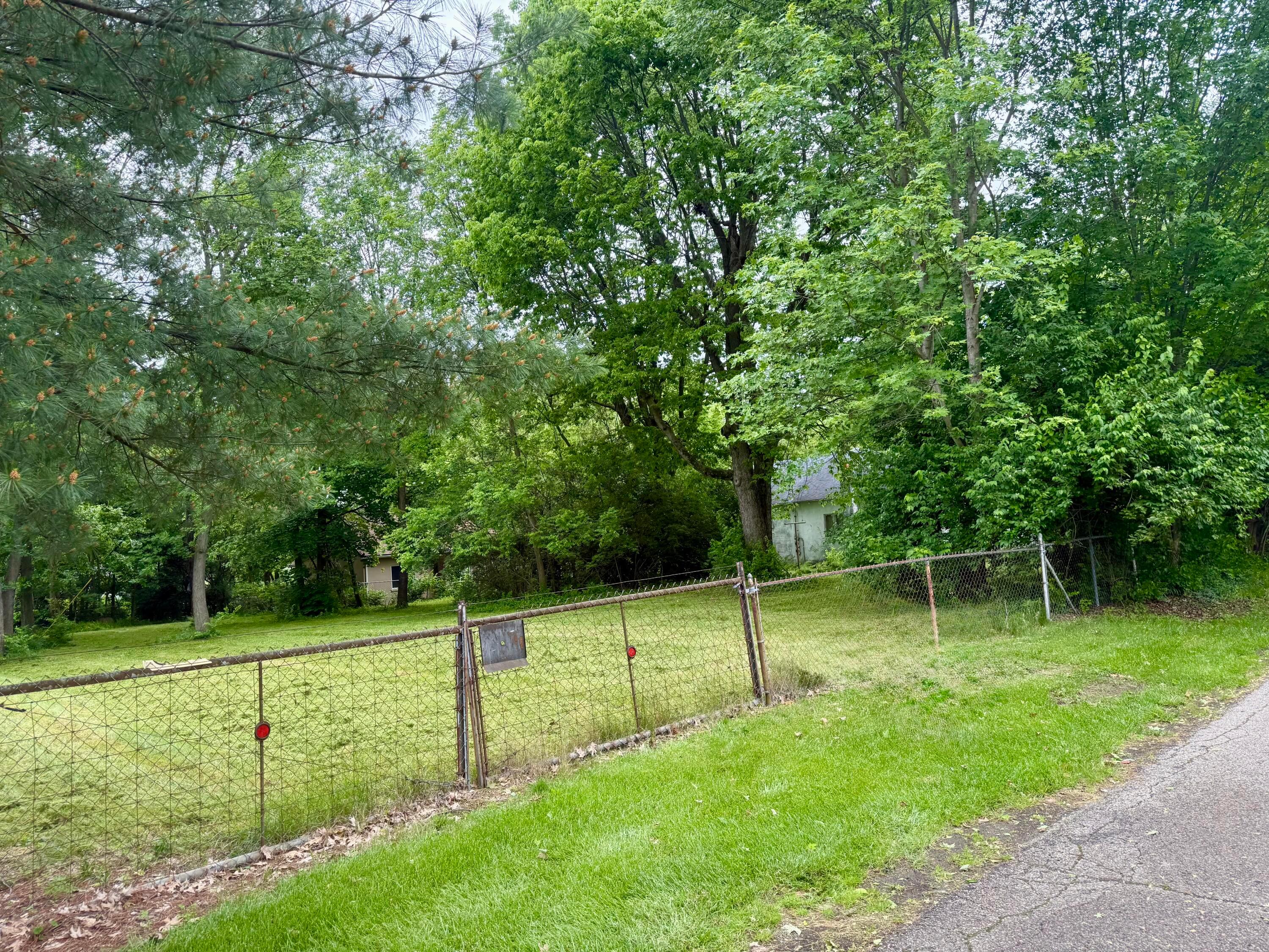 University Road, Medway, Ohio image 2