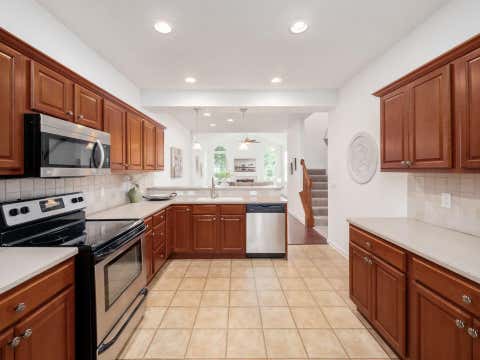 Tiny photo for 4210 Cobbler Road 15 #15, New Albany, OH 43054 (MLS # 226024911)