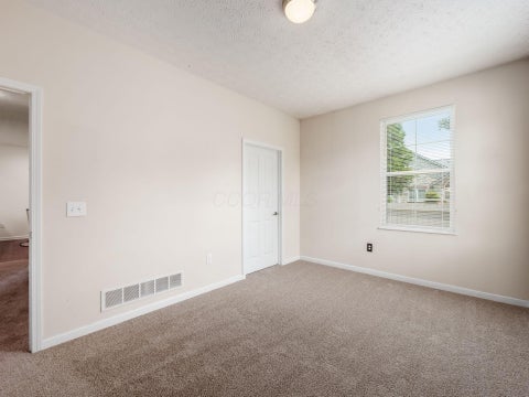 Tiny photo for 4210 Cobbler Road 15 #15, New Albany, OH 43054 (MLS # 226024911)