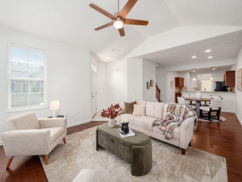 Tiny photo for 4210 Cobbler Road 15 #15, New Albany, OH 43054 (MLS # 226024911)