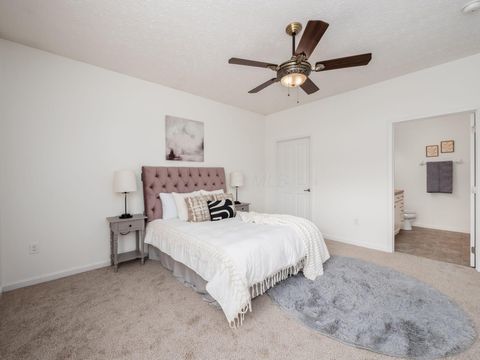 Tiny photo for 4210 Cobbler Road 15 #15, New Albany, OH 43054 (MLS # 226024911)