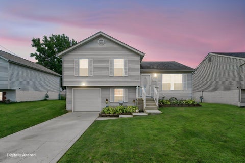 Photo of 2513 Stegner Road, Obetz, OH 43207 (MLS # 226028452)