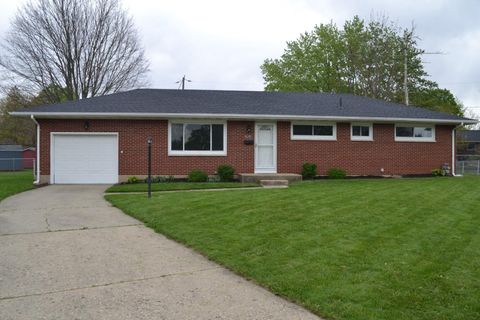 Photo of 4642 Laredo Street, Springfield, OH 45503 (MLS # 226012973)