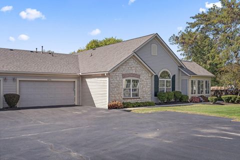 Photo of 1272 Paddock Loop, Washington Court House, OH 43160 (MLS # 226012369)