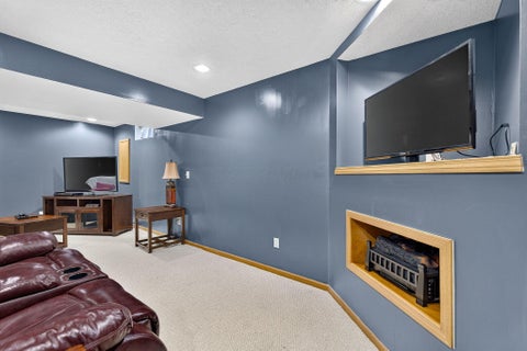 Tiny photo for 1537 Weiskopf Drive, Columbus, OH 43228 (MLS # 226040314)
