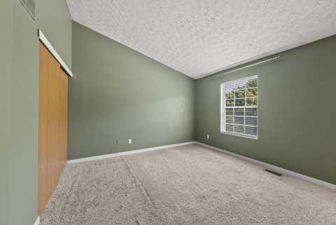 Tiny photo for 3368 La Coste Lane, Columbus, OH 43228 (MLS # 226029612)