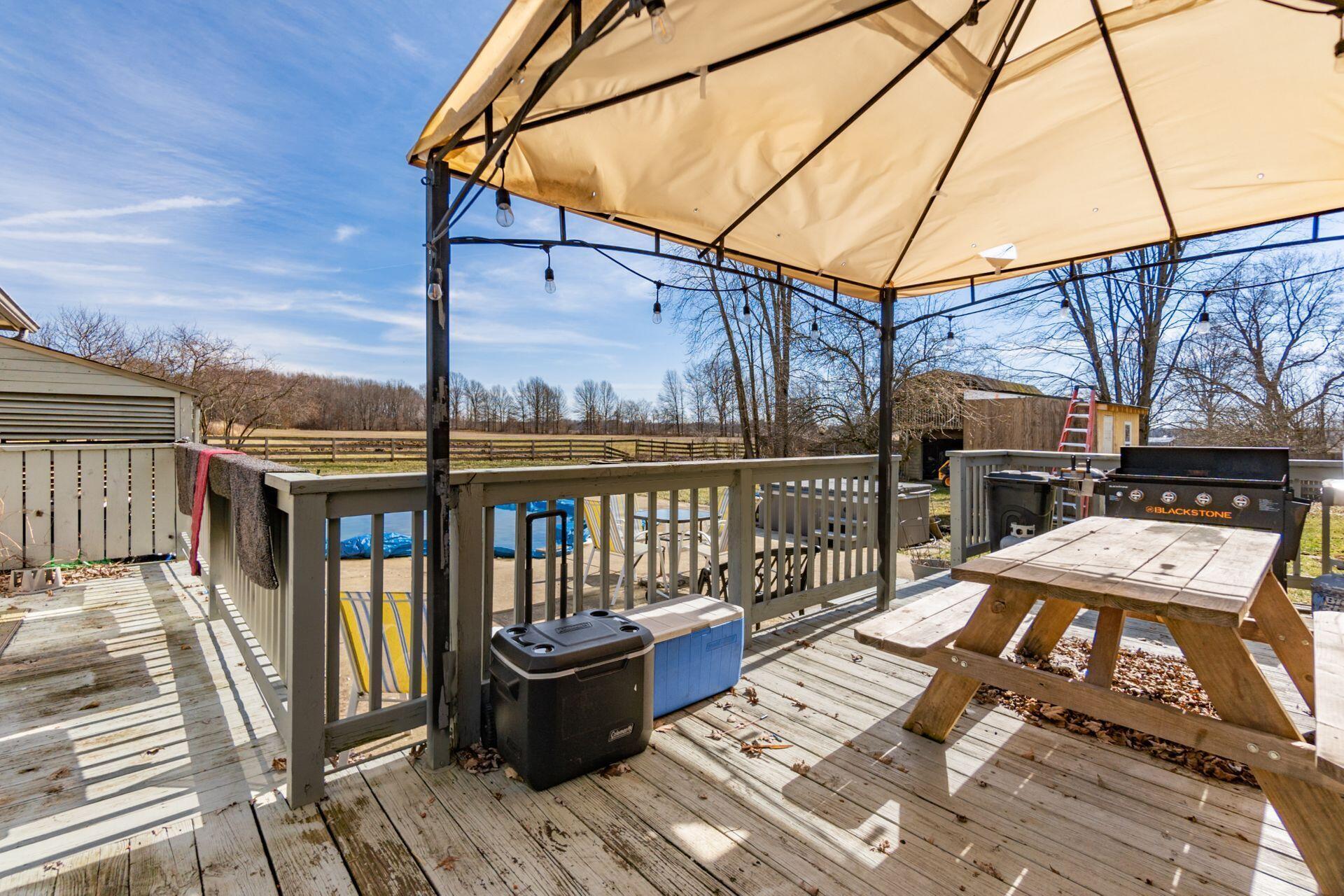 7482 Condit Road, Centerburg, Ohio image 23