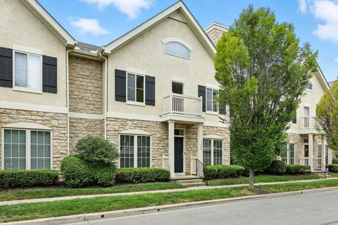 Photo of 1784 Ridgecliff Road, Upper Arlington, OH 43221 (MLS # 226012088)