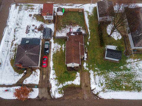 Tiny photo for 405 Maplewood Avenue, Mount Vernon, OH 43050 (MLS # 226004449)