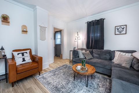 Tiny photo for 405 Maplewood Avenue, Mount Vernon, OH 43050 (MLS # 226004449)