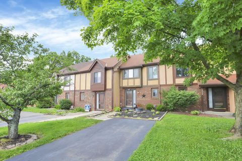 Photo of 3768 Pendlestone Drive, Columbus, OH 43230 (MLS # 226021259)