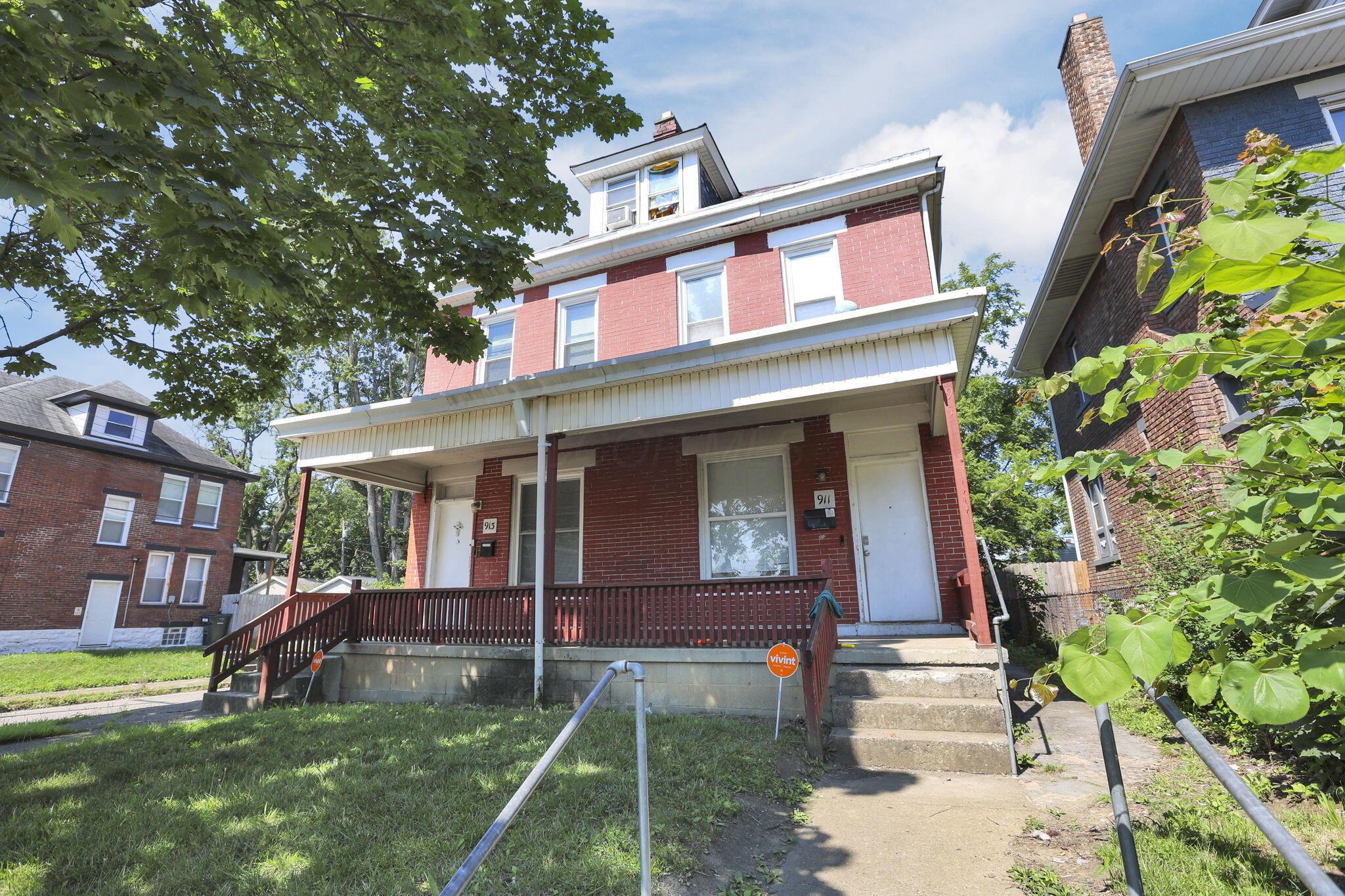 911 Linwood Avenue & 913