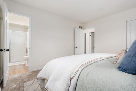 Tiny photo for 5458 Sumac Loop S, Columbus, OH 43229 (MLS # 225045461)