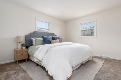 Tiny photo for 5458 Sumac Loop S, Columbus, OH 43229 (MLS # 225045461)