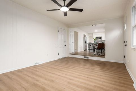 Tiny photo for 5458 Sumac Loop S, Columbus, OH 43229 (MLS # 225045461)