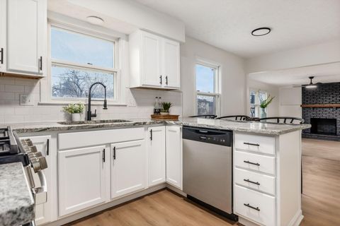 Tiny photo for 5458 Sumac Loop S, Columbus, OH 43229 (MLS # 225045461)